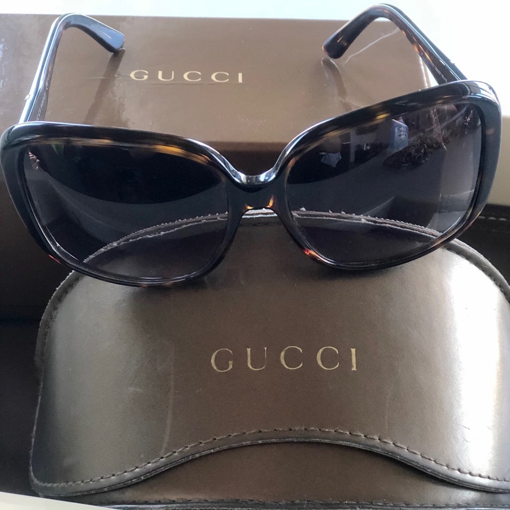Gucci sunglasses